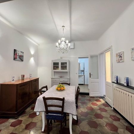 House Silvia By Holiday World Генуя Екстер'єр фото