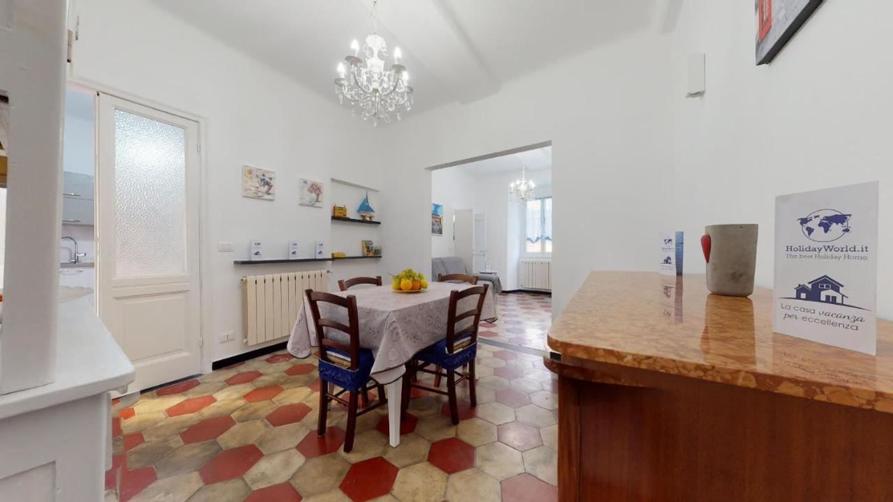 House Silvia By Holiday World Генуя Екстер'єр фото